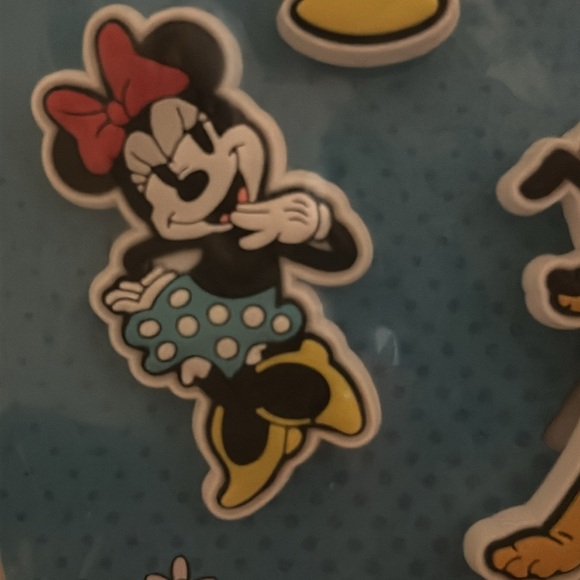 5 Disney & Friends Crocks Charms - Micky Minnie Donald Goofy & Pluto New! $30 - Picture 4 of 12
